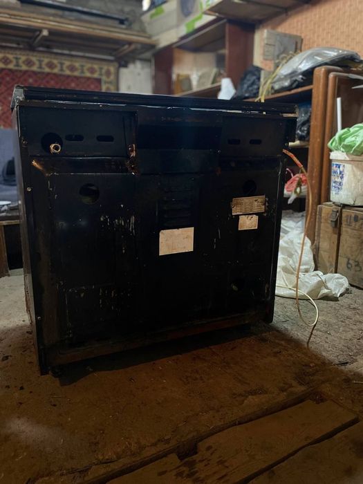 Продам 5 комфортную газовую плиту