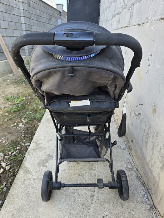 Продам коляску почти новая.