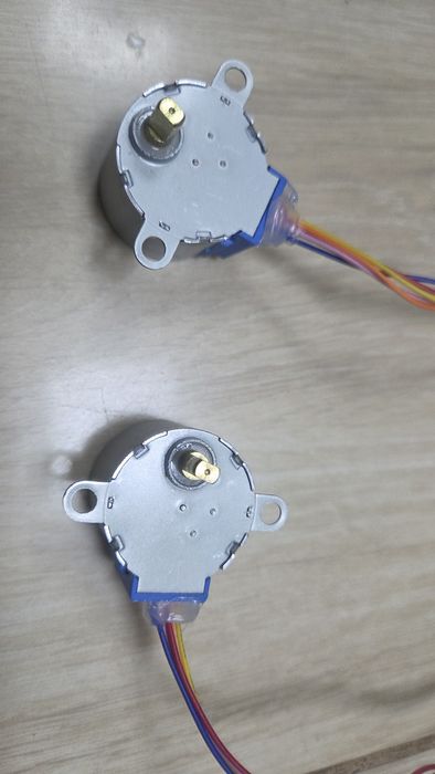 Motor Pas Cu Pas 5V DC 28BYJ-48