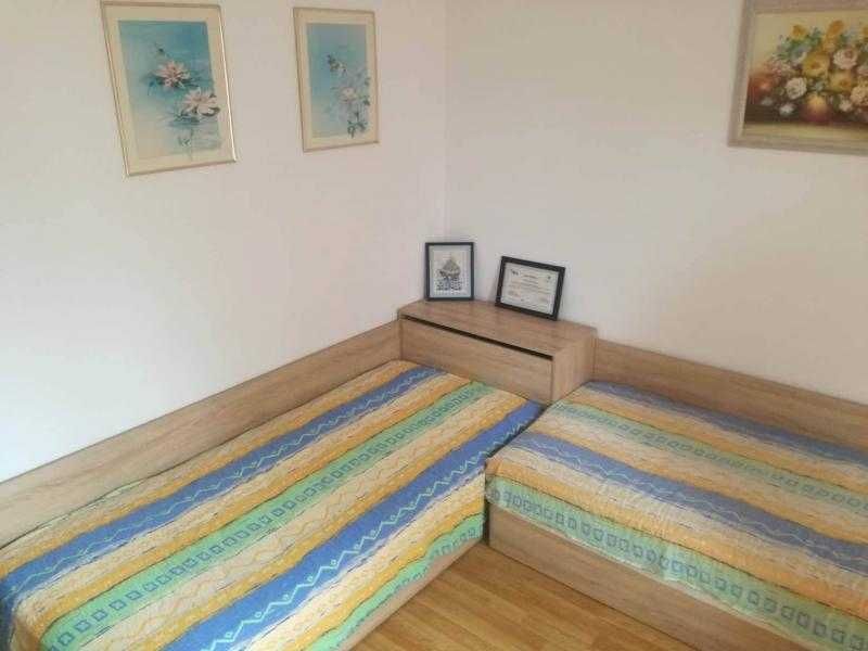 Тристаен апартамент в Центъра! След основен ремонт!