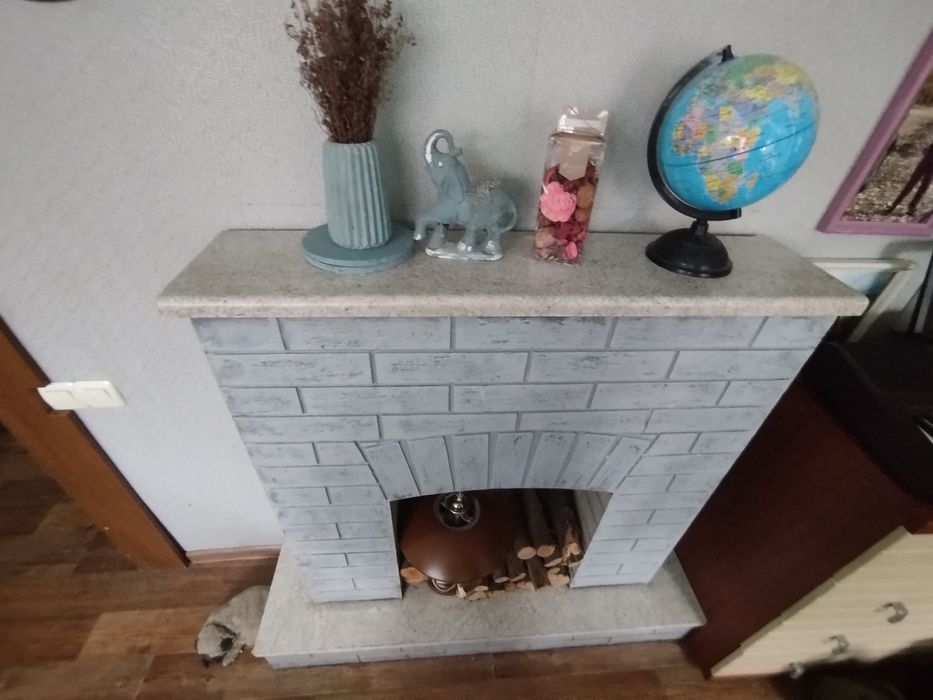 Продам декоративный камин