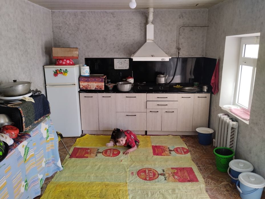 Hovli joy sotiladi 11 sotix