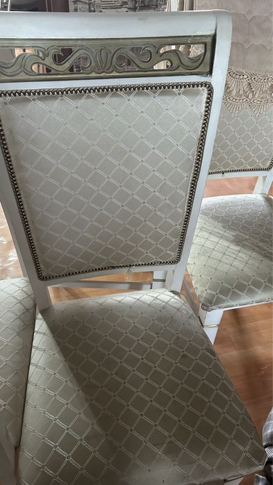 Продам гостевой стол