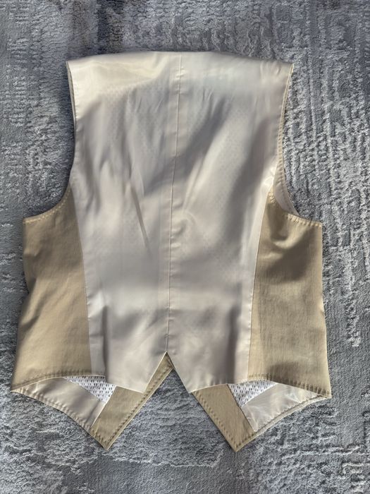 Брючный костюм с жилеткой 48 размер