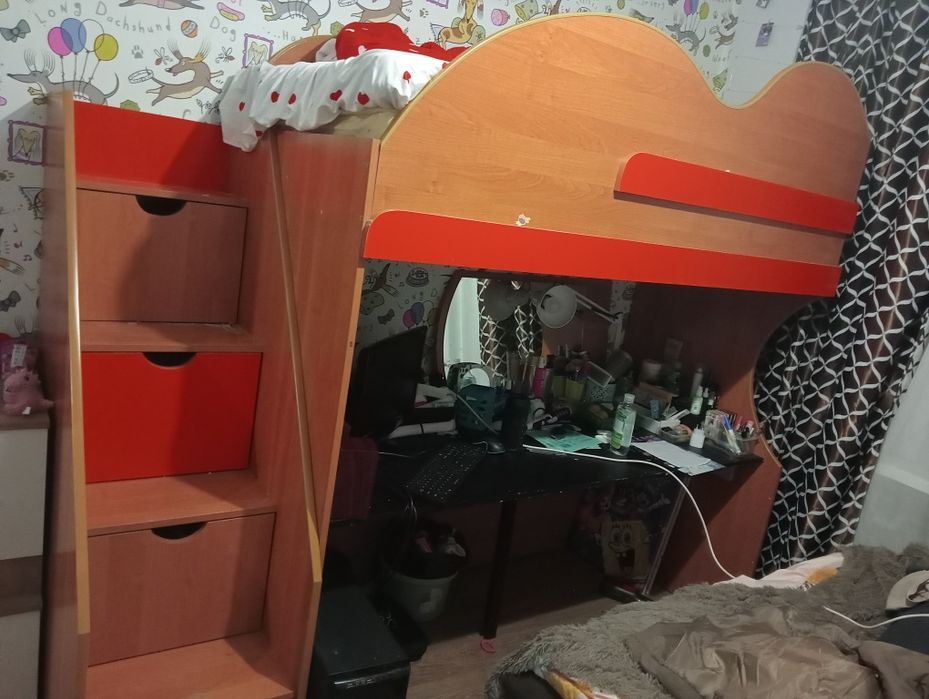 Кровать детская, 2 этажная