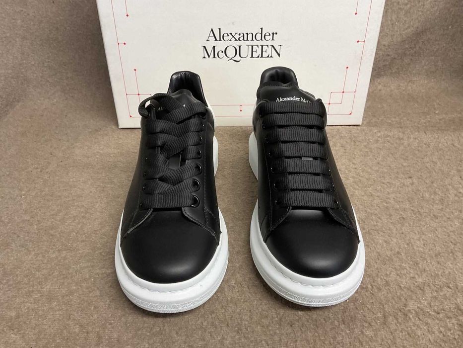 #SUMMER SALE# Alexander McQueen Sneaker Negru Cu Alb - Verificare Colet -