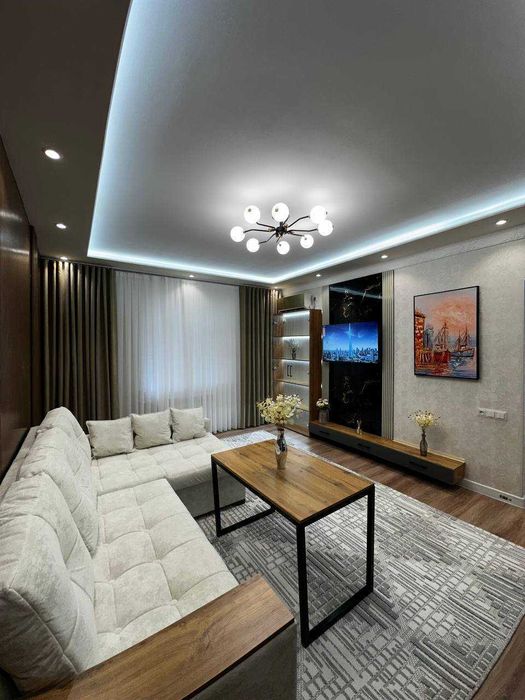 м.Космонавтов ЦУМ Ц-7 110 школа 1-комн 3/4 33 м² евроремонт меб/тех