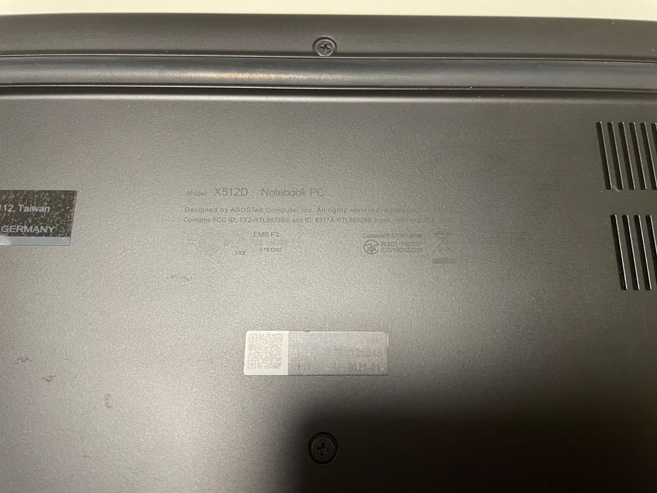ASUS Vivobook 15 X512D