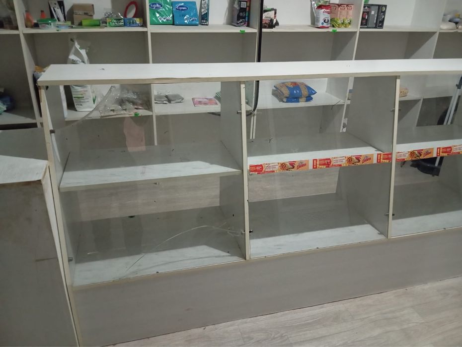 Полка сатылады магазинге