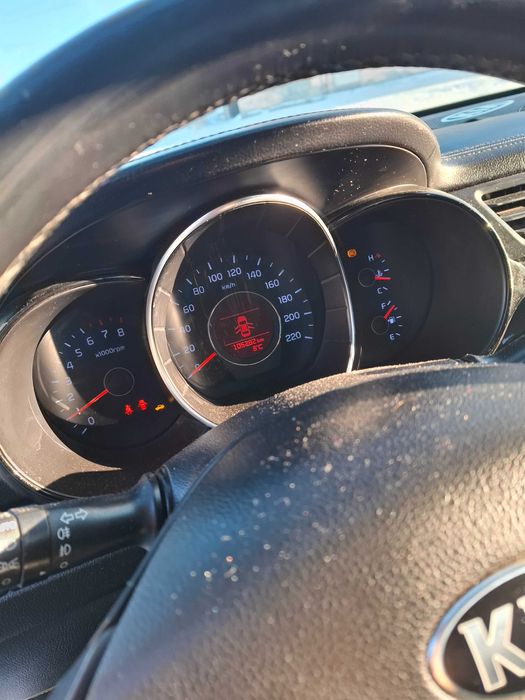 Продам машину киа рио