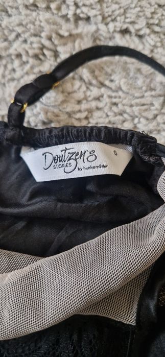 Maieu satinat negru, cu dantela, Doutzen's Stories