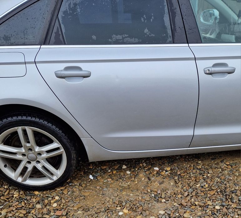 Portiera usa portbagaj triple bara spate trager faruri aripa fuzeta interior scaune volan navigatie oglinda praguri audi a6 c7