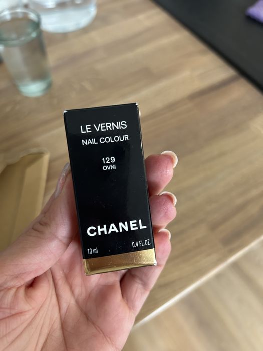 CHANEL Сенки и лак комплект