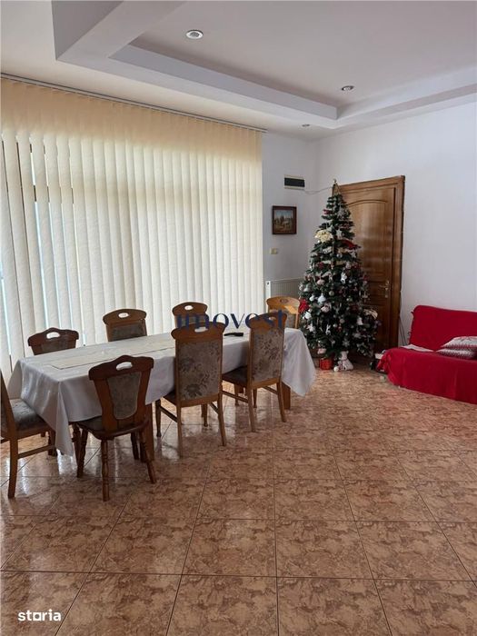 Proprietate Premium de Vanzare Castel Istoric cu Domeniu de 52.000 mp