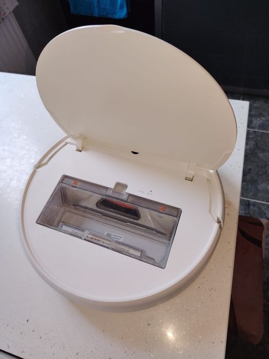 Aspirator robot Xiaomi Mi Robot Vacuum