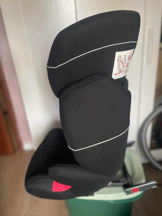 Детско столче Cybex Free-fix – Pure Black RW 3-12 год