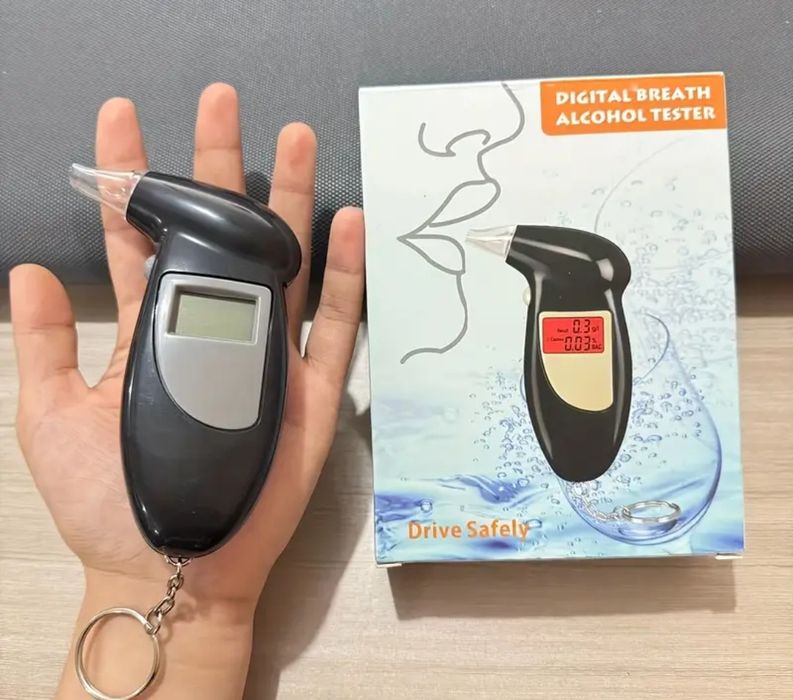 Aparat Etilotest digital + 5 capete reutilizabile