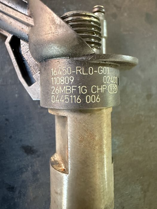 Injector,set injectoare Honda Cr-V 2.2\euro 5 cod 0445116006