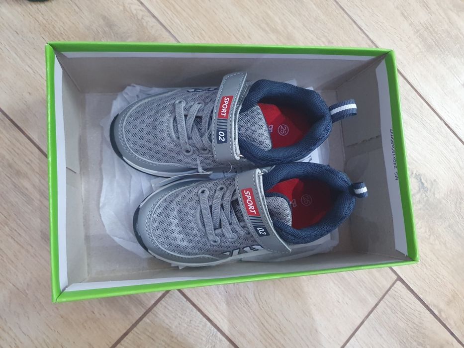 Нови Маркови детски обувки за момче