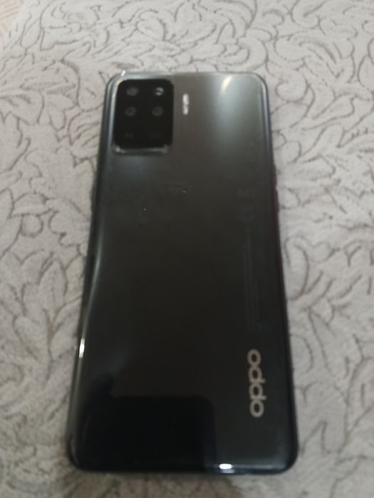 Продам телефон lg K100, Орро Рено 5