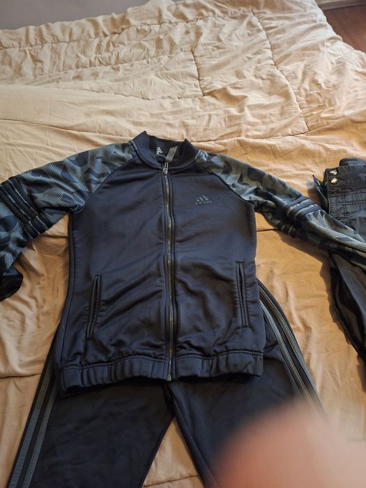 Екип на адидас ползван