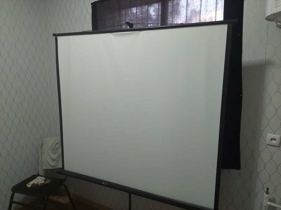 Acto LCD LX316 projector