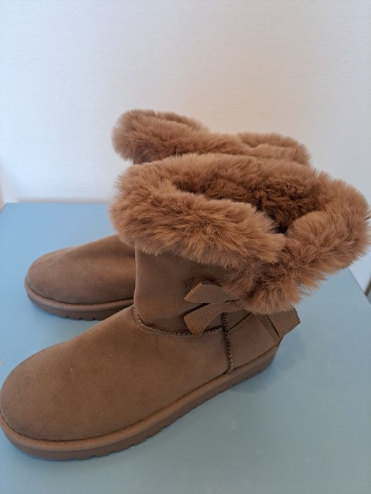 Cizme imblanite piele intoarsa