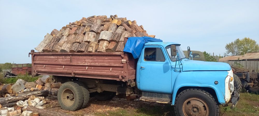 Продам дрова колотые и чурками!