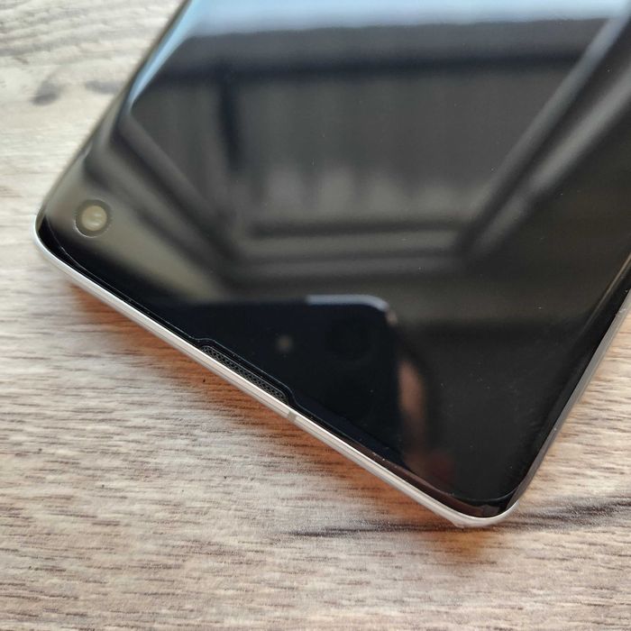 Новый! Galaxy S10 DUOS 128GB