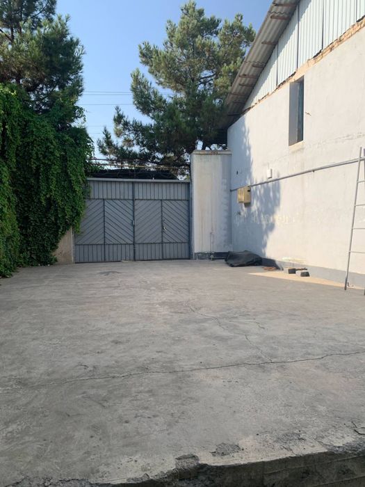 Срочно сотлади байткургон гожа махала йол юзида 7 сотик+3 сотик обхват