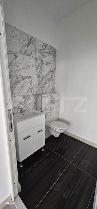 Cladire Premium De Birouri Si Spatii Comerciale In Bistrita