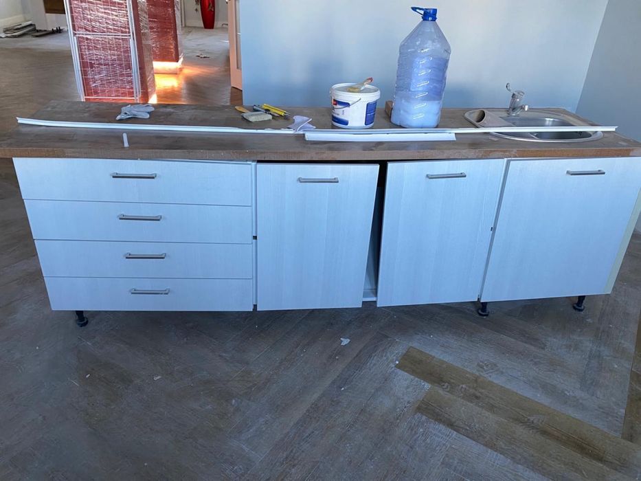 Продаются рабочие столы