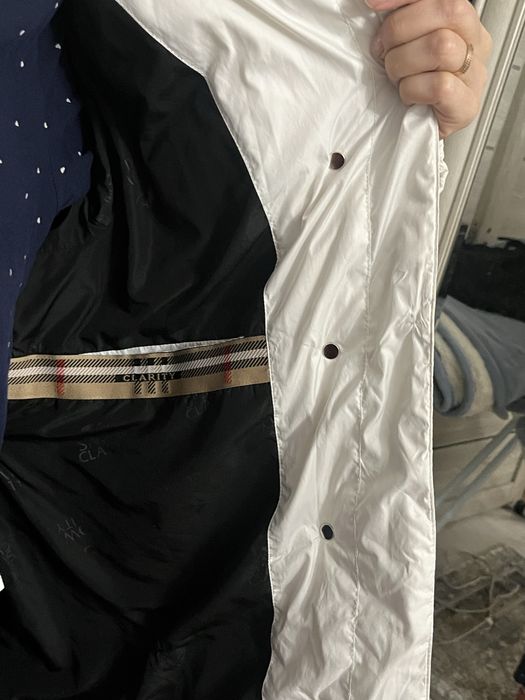 Стеганая куртка белая