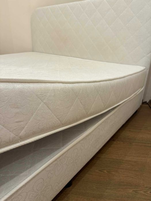 Спалня- основа за френско легло