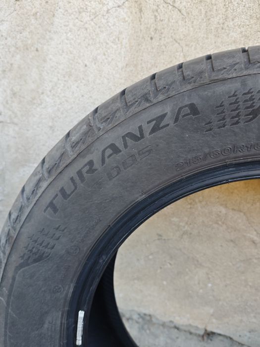 Гуми BRIDGESTONE 215/60/16