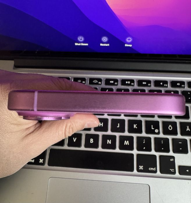 iPhone 16 128GB Pink 98% Battery Health