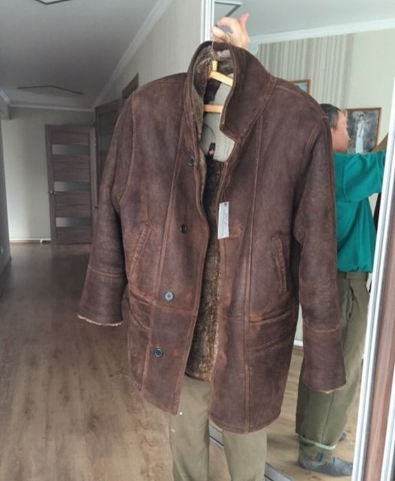 Продам мужскую дубленку