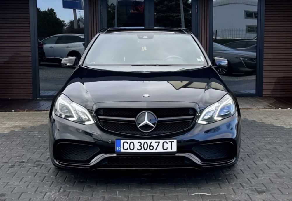 Mercedes-Benz E 500 AMG/388кс V8
