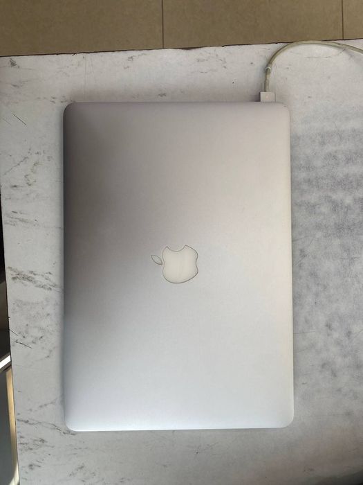 Makbok air 2015 4/128