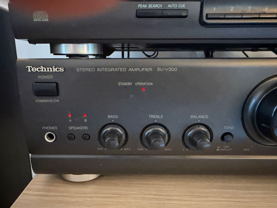 Amplificator Stereo Technics SU-V300 – Made in Japan