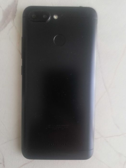 Продам телефон Xiaomi Redmi 6