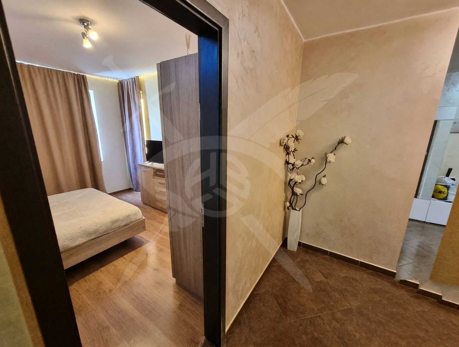 Тристаен апартамент в Зорница! 103768