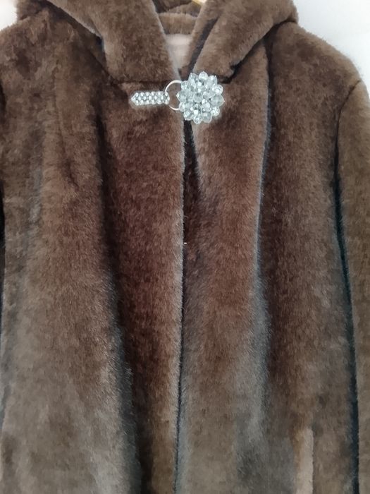 Продам шубу норковую,