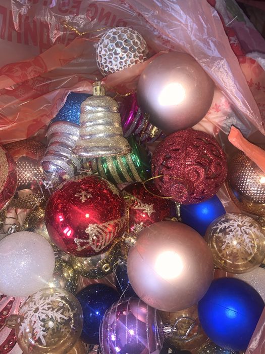 Игрушки цена за 1 штуку