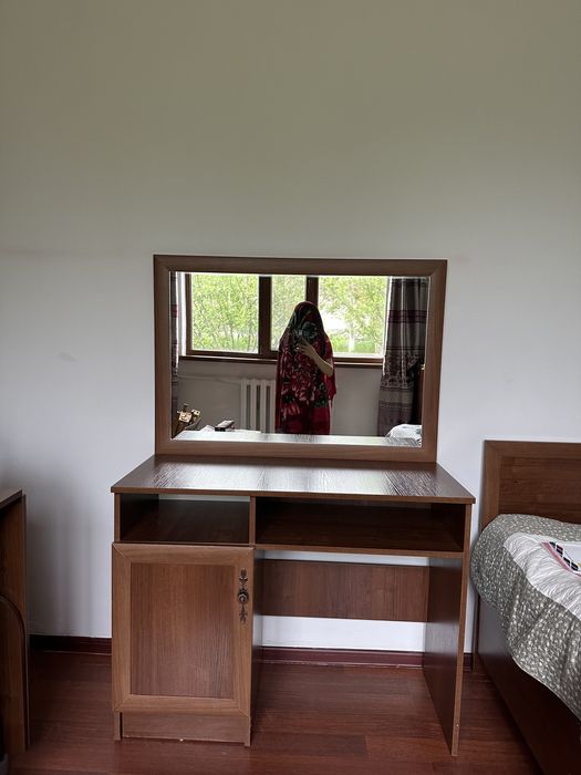 Туалетный столик