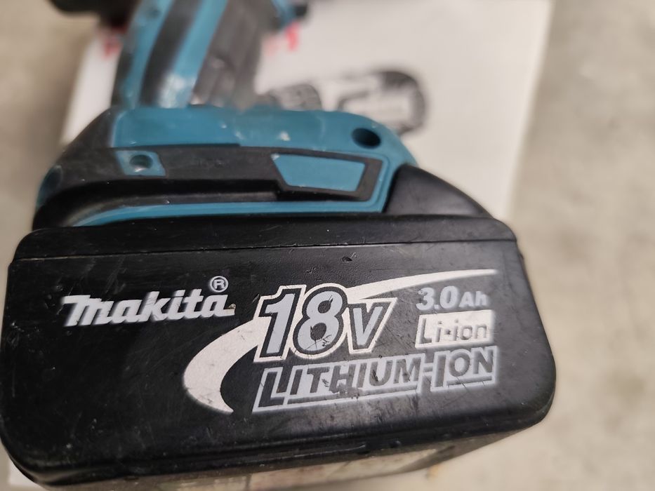 Makita ударен винтоверт