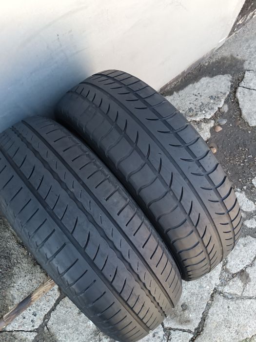 Продам 2 шины 185/65/R15