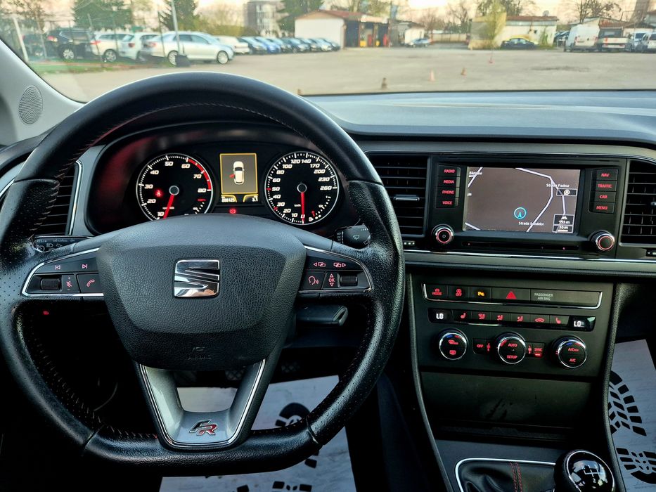 SEAT LEON 1.4 TSI FR -Golf 7