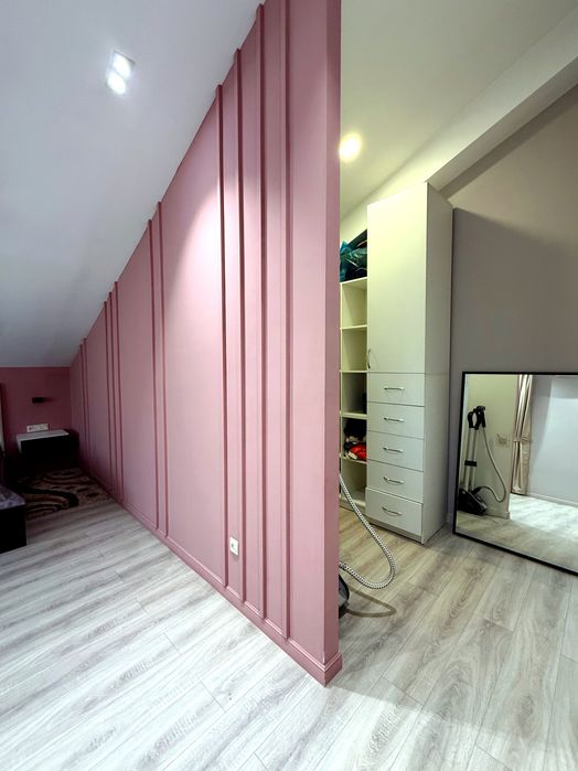 Квартира с современным ремонтом в таунхаусе