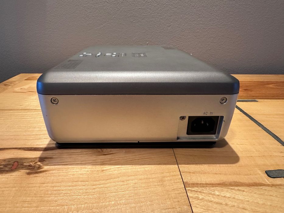 Проектор Toshiba TLP-T50